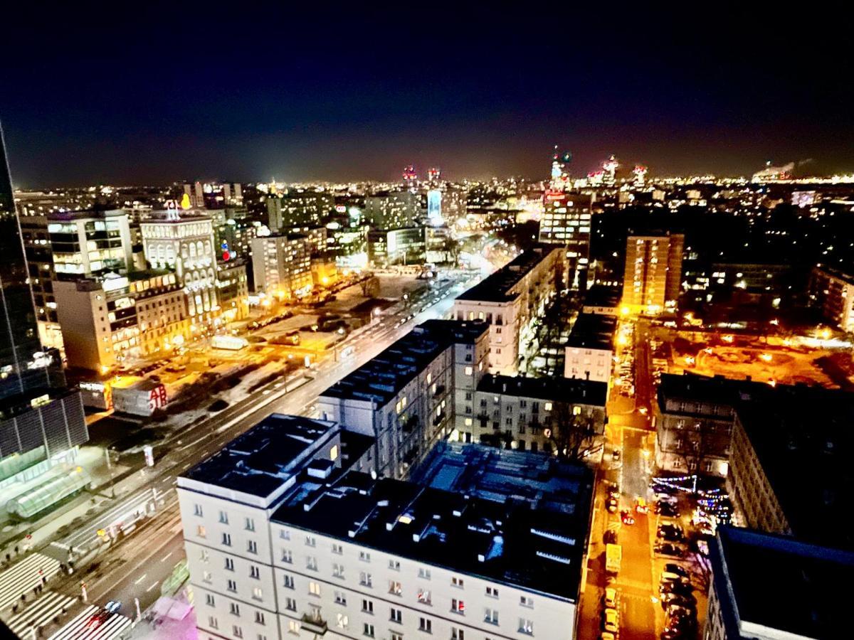 Sun Clima/Ac Metro X2 Fast Wifi 500 Mbs 70'Tv Netflix Appletv Hbo Apartment Varşovia Exterior foto
