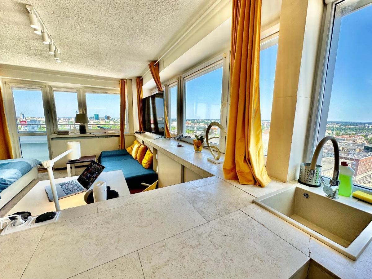Sun Clima/Ac Metro X2 Fast Wifi 500 Mbs 70'Tv Netflix Appletv Hbo Apartment Varşovia Exterior foto