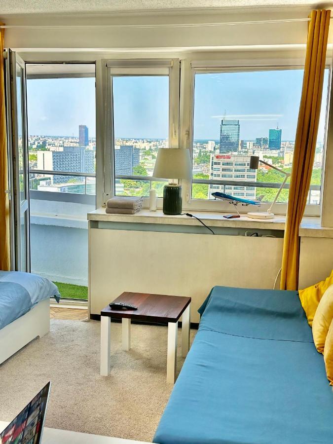 Sun Clima/Ac Metro X2 Fast Wifi 500 Mbs 70'Tv Netflix Appletv Hbo Apartment Varşovia Exterior foto