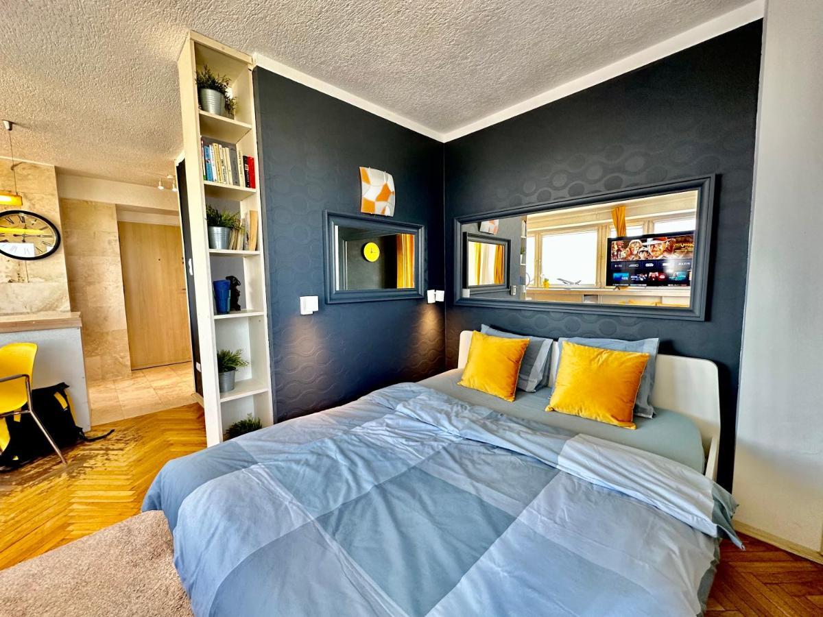 Sun Clima/Ac Metro X2 Fast Wifi 500 Mbs 70'Tv Netflix Appletv Hbo Apartment Varşovia Exterior foto